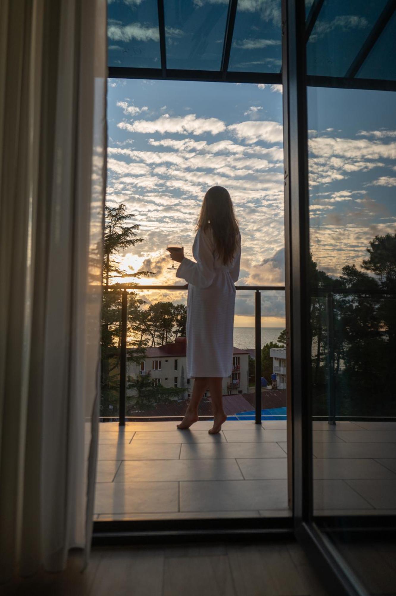 Ritsa Resort Ureki Bagian luar foto